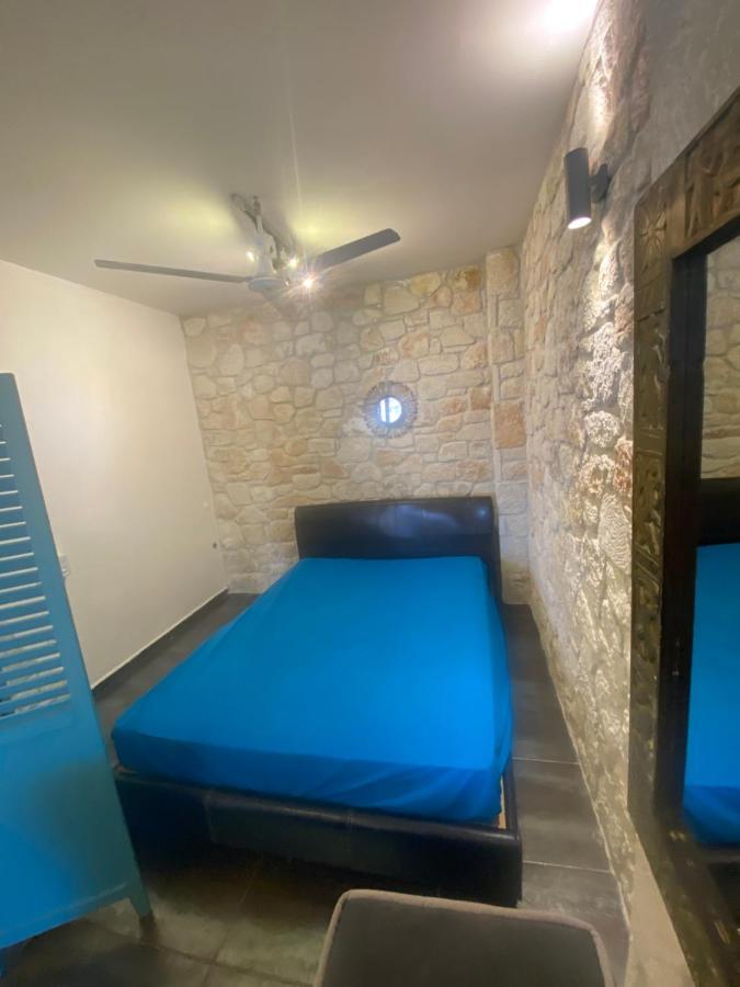 Frenki Apartment By The Sea Siviri Buitenkant foto